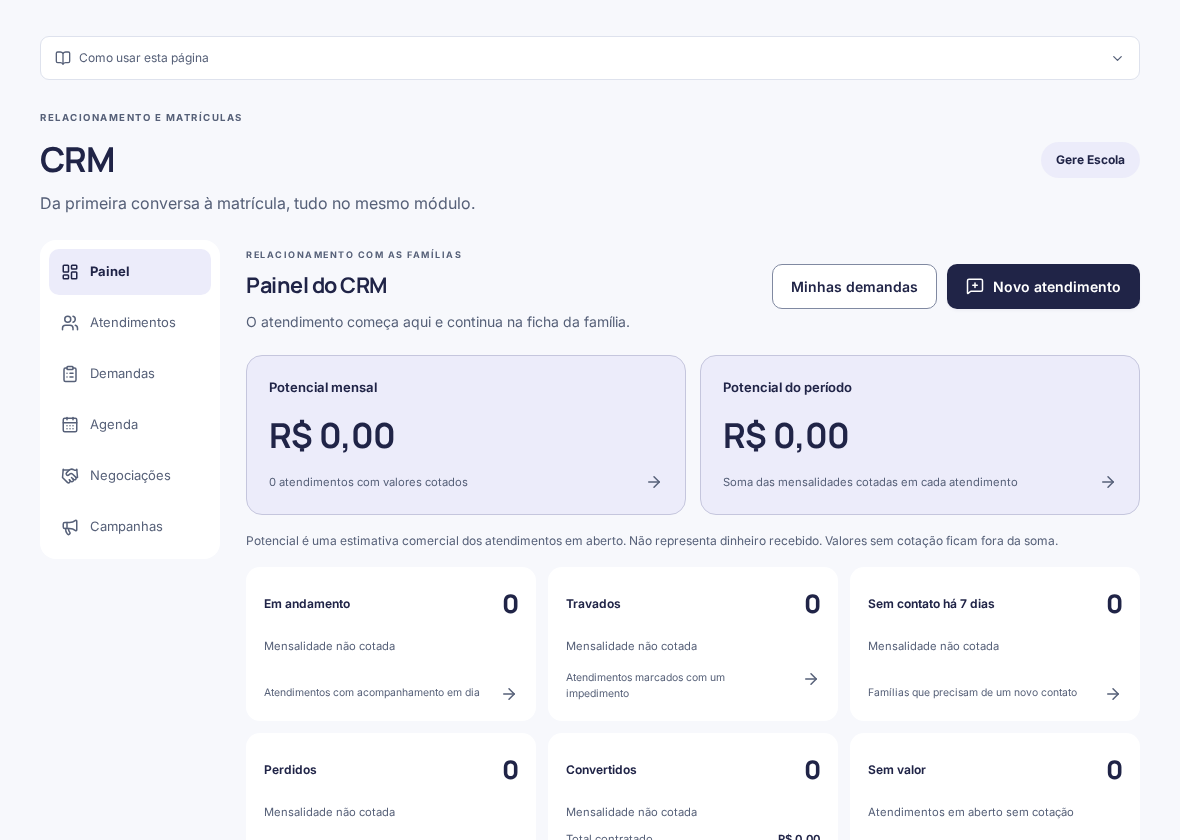 Tela do CRM do Gere Escola, com atendimentos e tarefas organizados no mesmo módulo. Demonstração com dados fictícios.